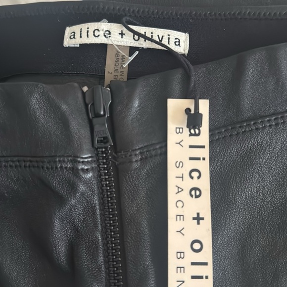 NWT Alice + Olivia Soft Leather Suede Black Leggings Pants Size 2 Sexy Party - Picture 5 of 9